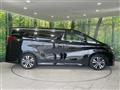 2022 Toyota Alphard
