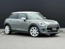 2021 BMW MINI