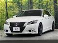 2013 Toyota Crown Hybrid