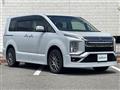 2022 Mitsubishi Delica D5