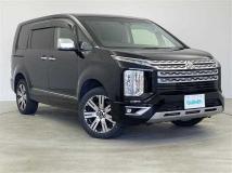 2022 Mitsubishi Delica D5