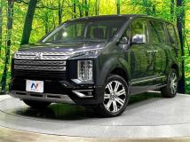 2022 Mitsubishi Delica D5