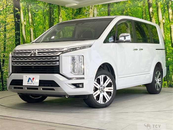 2023 Mitsubishi Delica D5