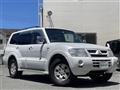 2003 Mitsubishi Pajero