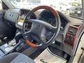 2003 Mitsubishi Pajero