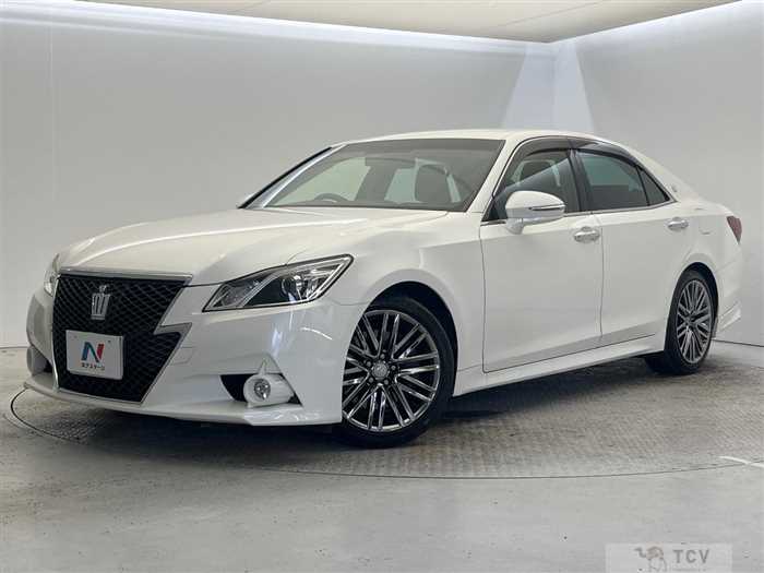 2013 Toyota Crown