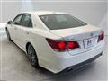 2013 Toyota Crown