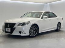 2013 Toyota Crown