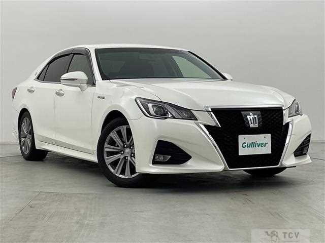 2016 Toyota Crown Hybrid