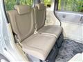 2010 Daihatsu Tanto