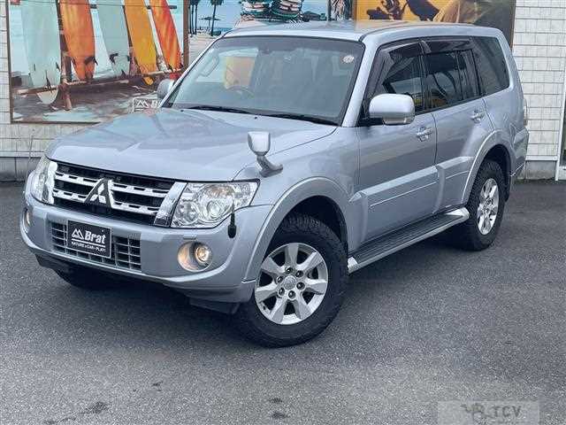 2013 Mitsubishi Pajero