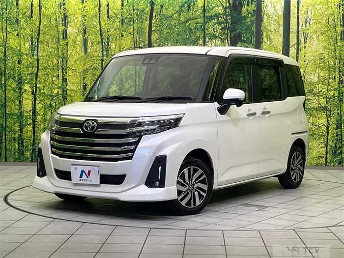 2022 Toyota Roomy