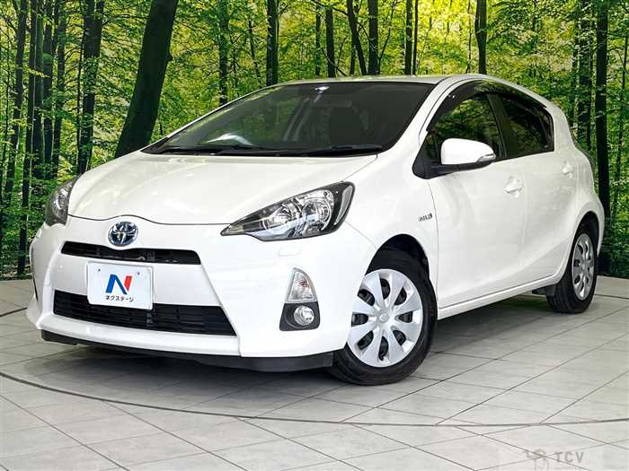 2012 Toyota AQUA