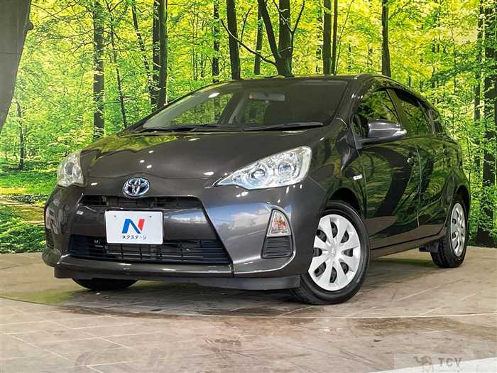 2013 Toyota AQUA