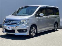 2014 Honda Step WGN