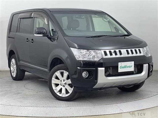 2018 Mitsubishi Delica D5