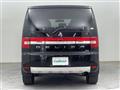 2018 Mitsubishi Delica D5