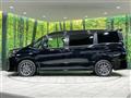 2014 Toyota Voxy