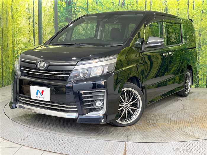 2017 Toyota Voxy