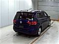 2017 Volkswagen Golf Touran