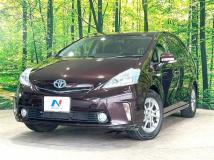 2013 Toyota PRIUS α