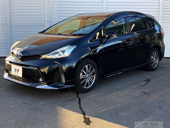 2015 Toyota PRIUS α
