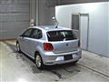2017 Volkswagen Polo