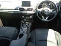 2016 Mazda Axela