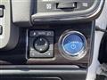 2016 Toyota Crown Hybrid