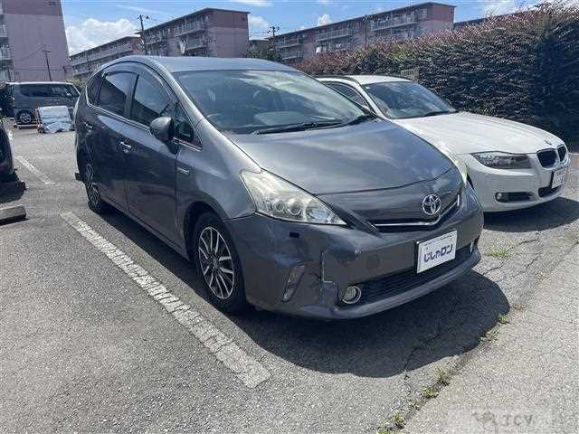 2011 Toyota PRIUS α