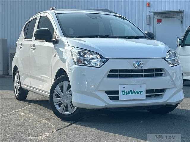 2019 Daihatsu Mira Es