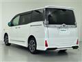 2021 Toyota Voxy