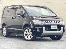 2015 Mitsubishi Delica D5