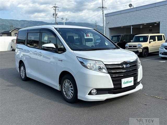 2016 Toyota Noah