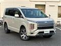 2021 Mitsubishi Delica D5