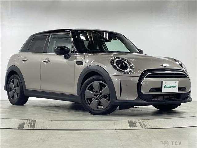 2022 BMW MINI