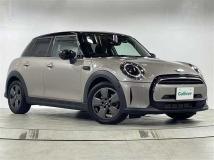 2022 BMW MINI