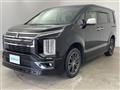 2019 Mitsubishi Delica D5