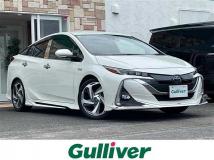 2019 Toyota Prius PHV