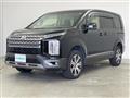2019 Mitsubishi Delica D5