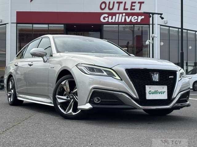 2018 Toyota Crown Hybrid
