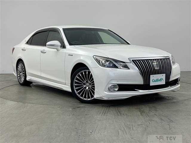 2013 Toyota Crown Majesta