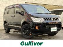 2018 Mitsubishi Delica D5