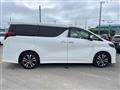 2022 Toyota Alphard