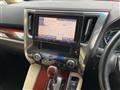 2015 Toyota Alphard Hybrid