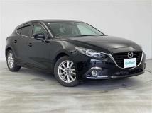 2015 Mazda Axela Sport