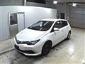 2016 Toyota Auris
