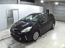 2011 Toyota PRIUS α