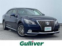 2017 Toyota Crown Majesta