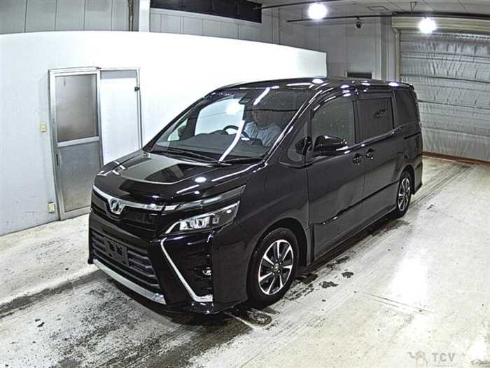 2017 Toyota Voxy